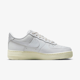 NIKE WMNS AIR FORCE 1 PRM MF 