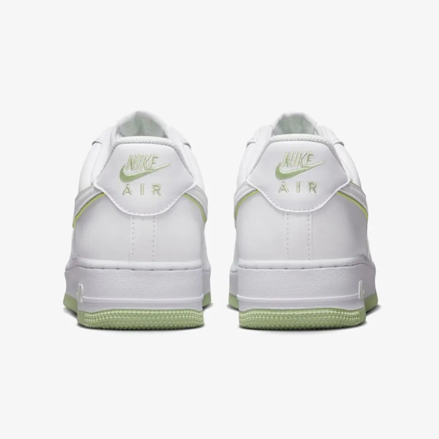 NIKE AIR FORCE 1 '07 