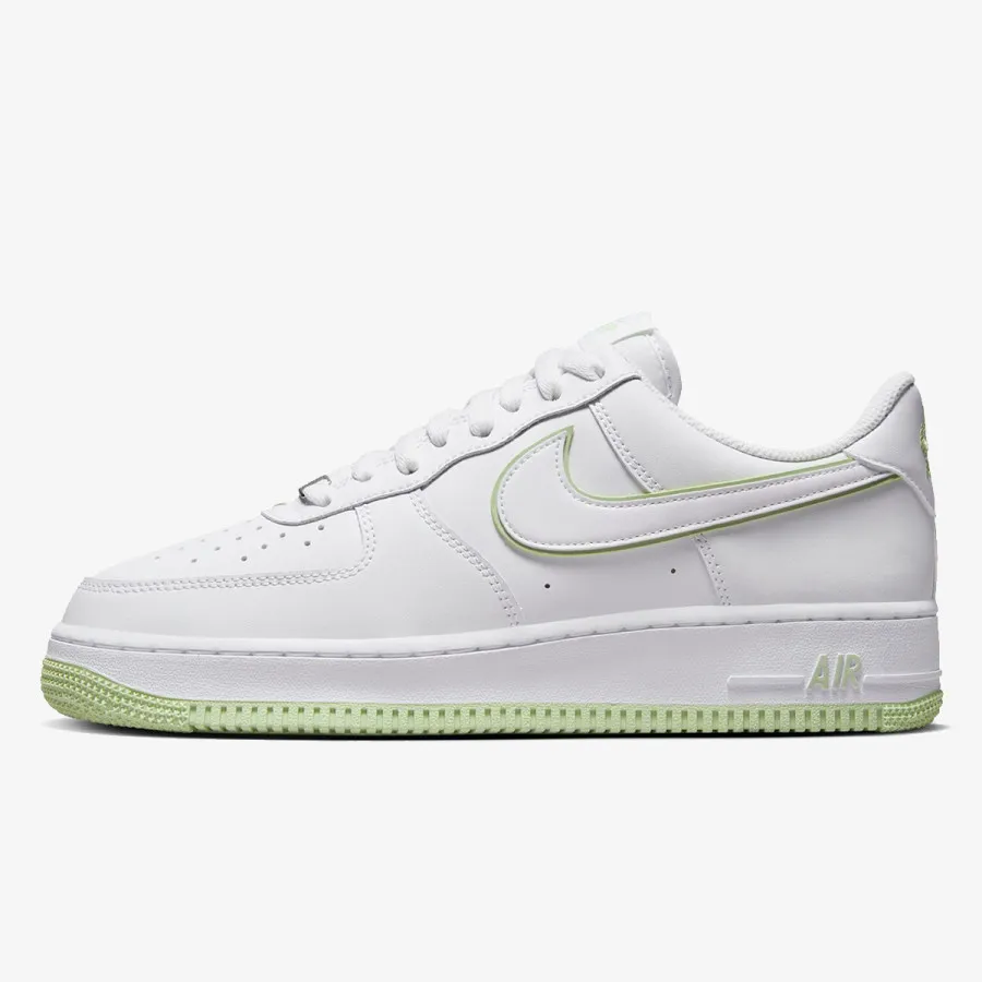 NIKE AIR FORCE 1 '07 