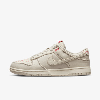 Nike Dunk Low Retro SE 