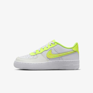 NIKE Air Force 1 LV8 