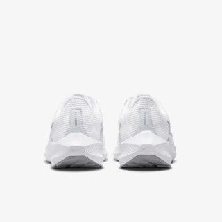 NIKE W AIR ZOOM PEGASUS 40 