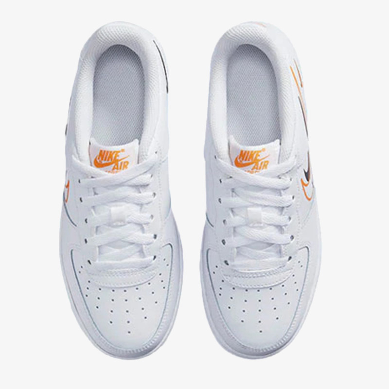 Nike Air Force 1 LE 