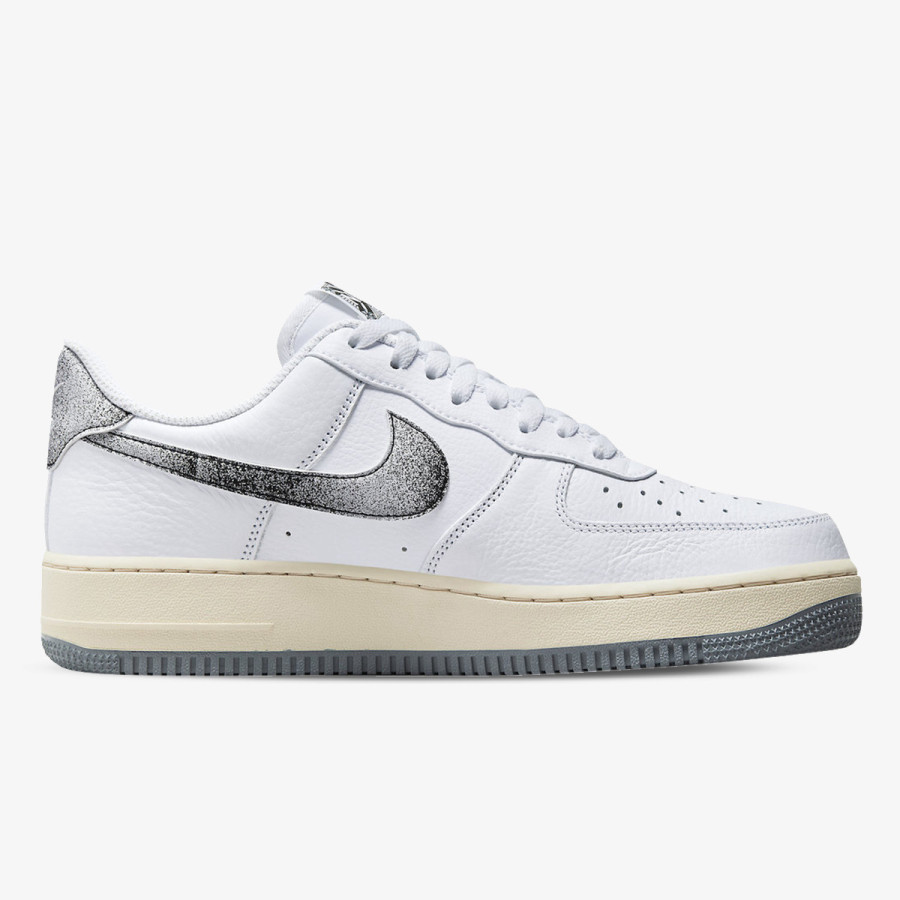 NIKE AIR FORCE 1 '07 LX EMB 