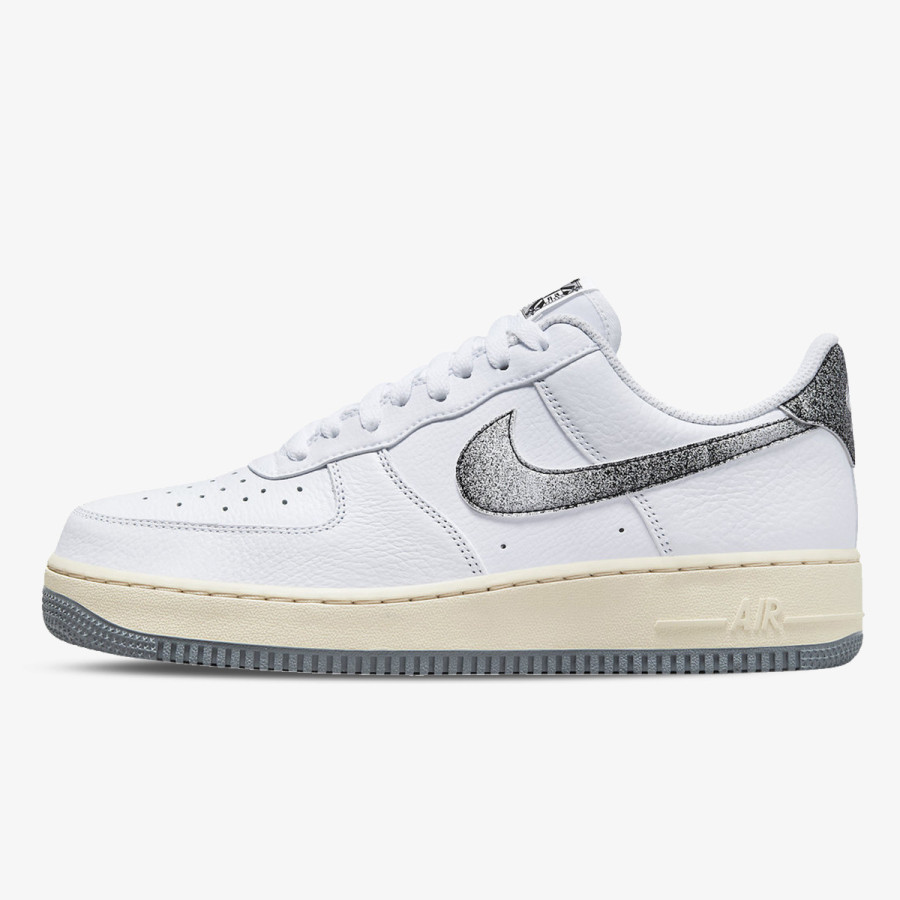 NIKE AIR FORCE 1 '07 LX EMB 