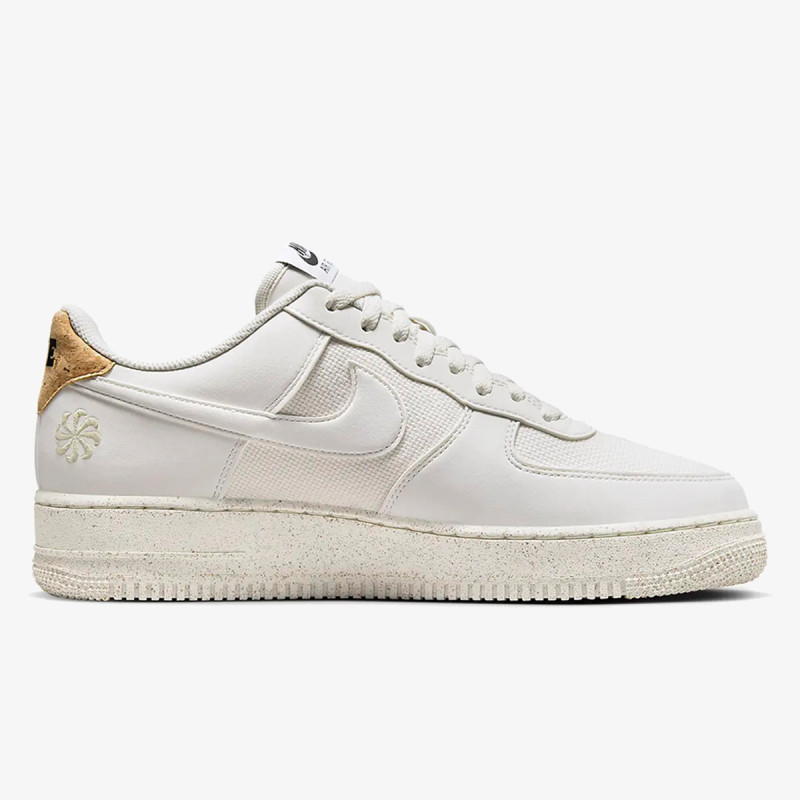Nike AIR FORCE 1 '07 LV8 BIO 
