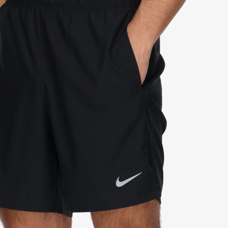 Nike Challenger 
