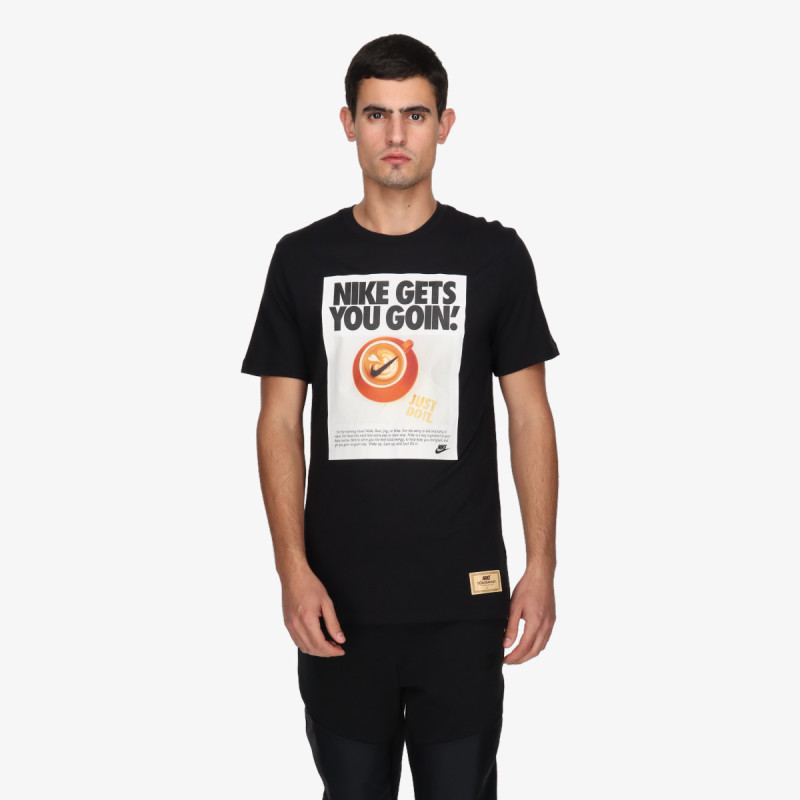 Nike Sportswear 