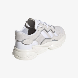 adidas OZWEEGO C 