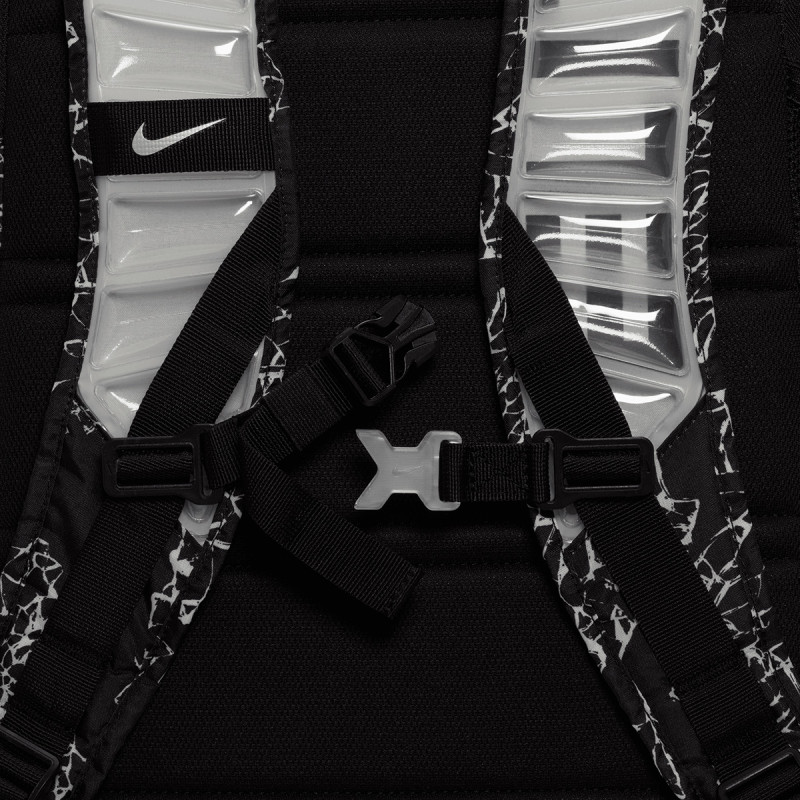 Nike Hoops Elite 