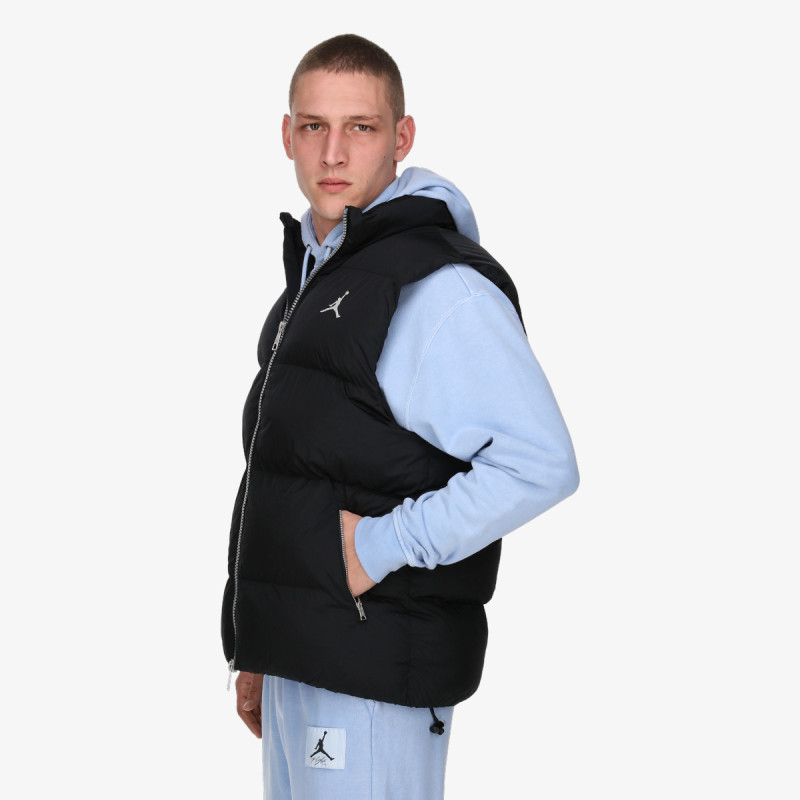 Nike Essentials 