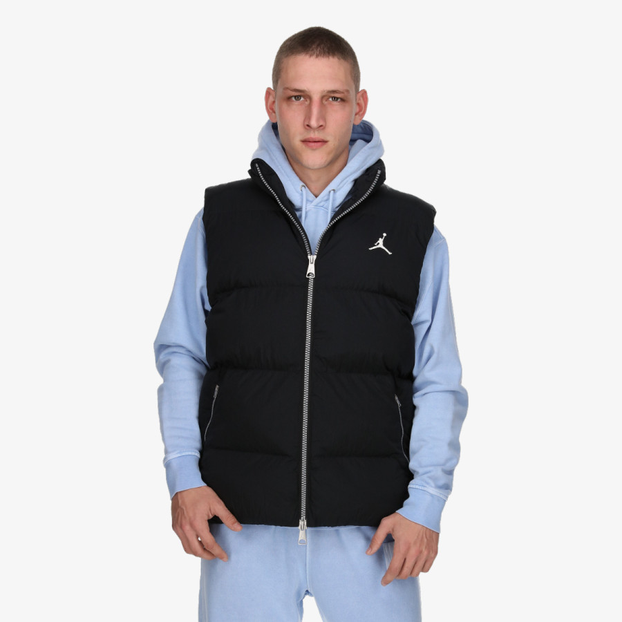 Nike Essentials 