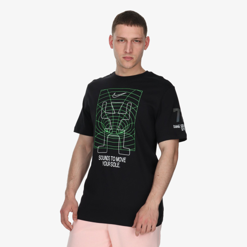 Iridescent sales nike shirt