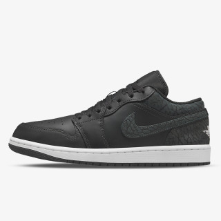 Nike AIR JORDAN 1 LOW SE 