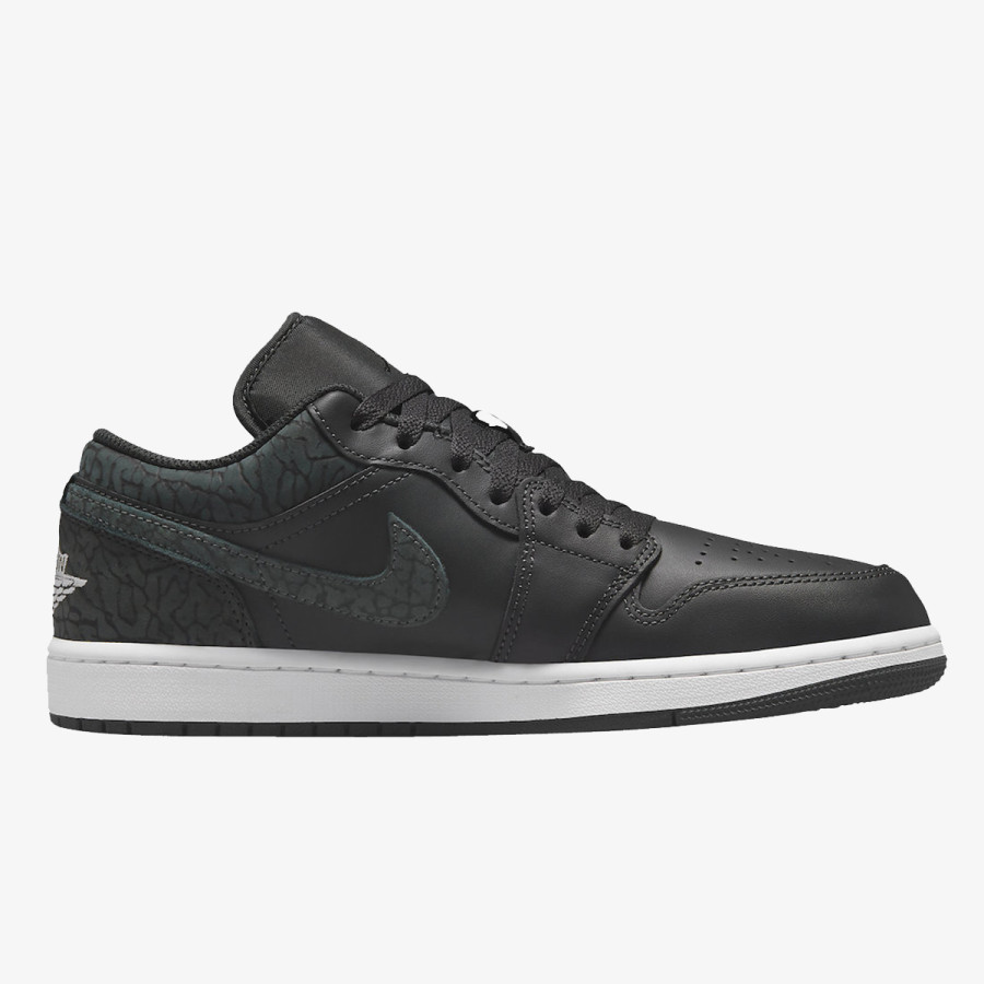 Nike AIR JORDAN 1 LOW SE 