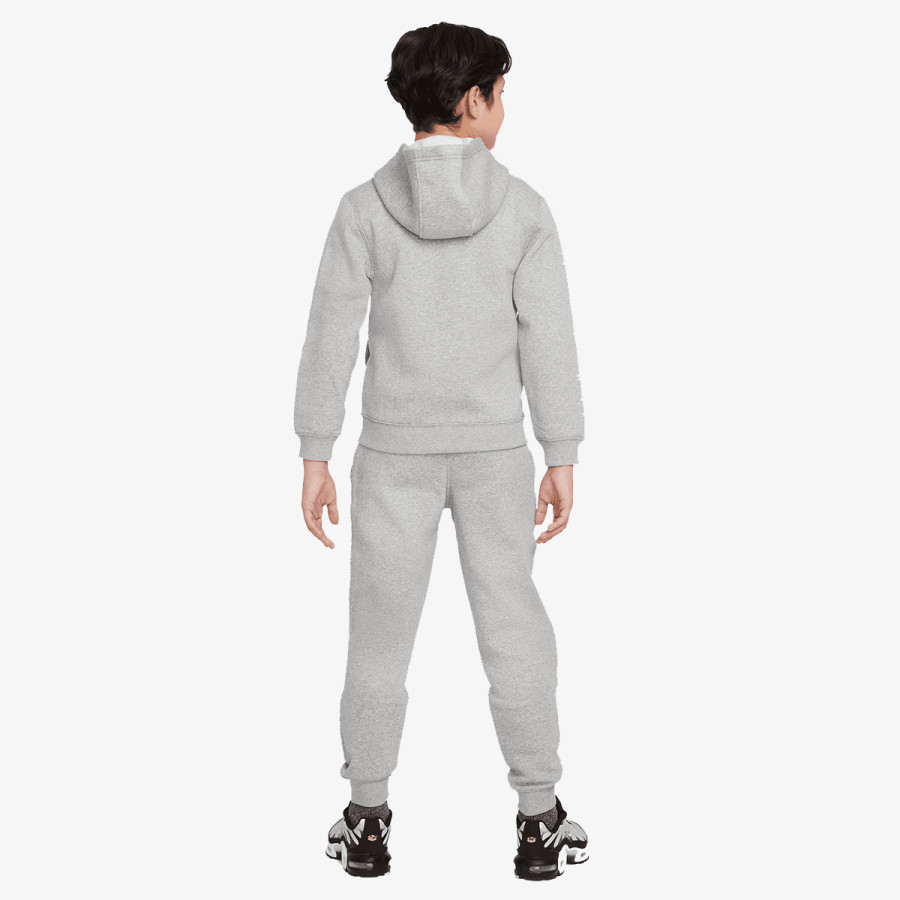 Nike Sportswear Club 