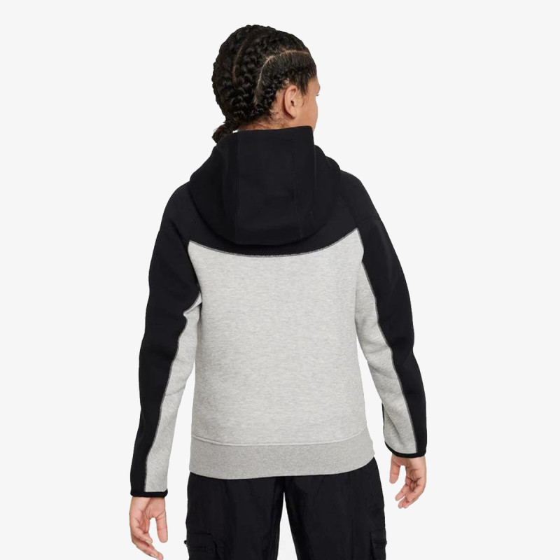 Nike Club Fleece+ 