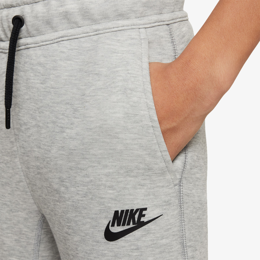 NIKE Sportswear Tech Fleece 