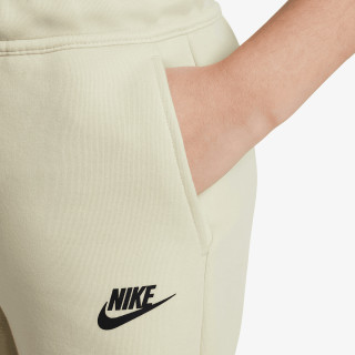 Nike Tech Fleece 