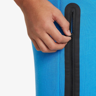 Nike Tech Fleece 