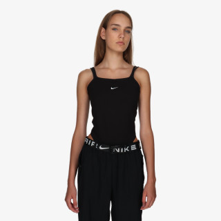 Nike Sportswear Essentials 