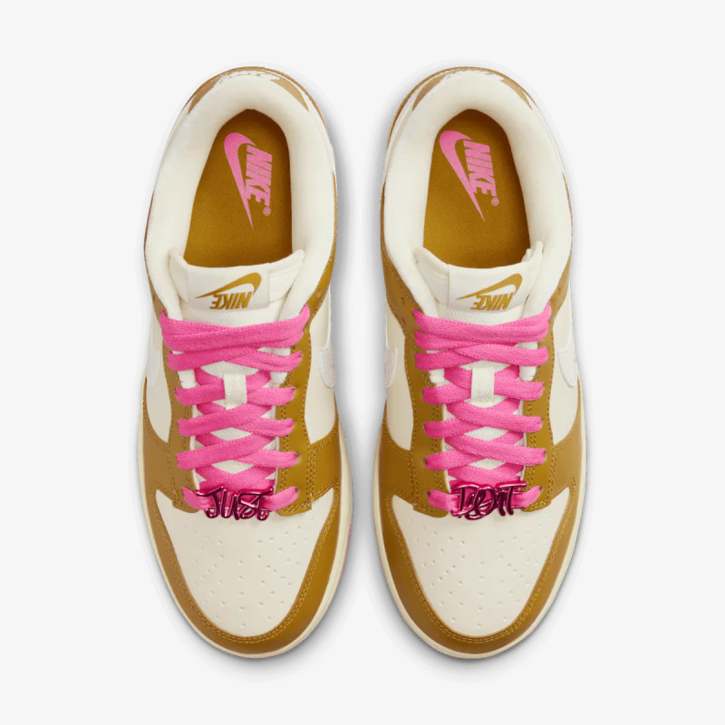 Nike Dunk Low SE 
