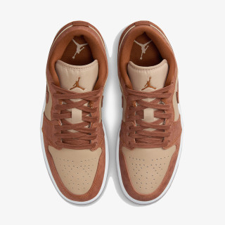 Nike WMNS AIR JORDAN 1 LOW SE 