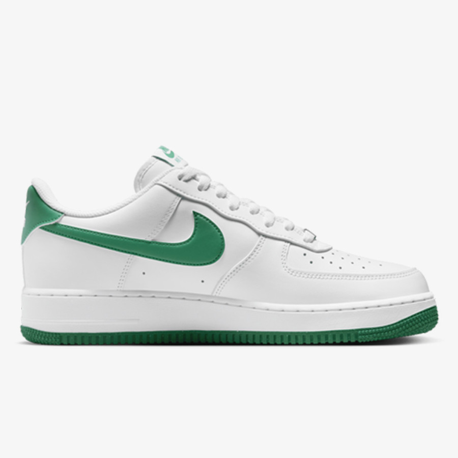 NIKE Air Force 1 '07 