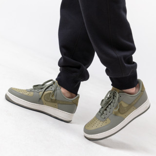 Nike AIR FORCE 1 '07 LV8 ESS+ 