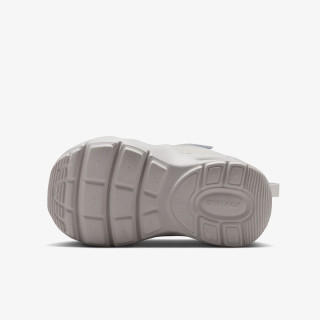 Nike AIR MAX NOVA BT 