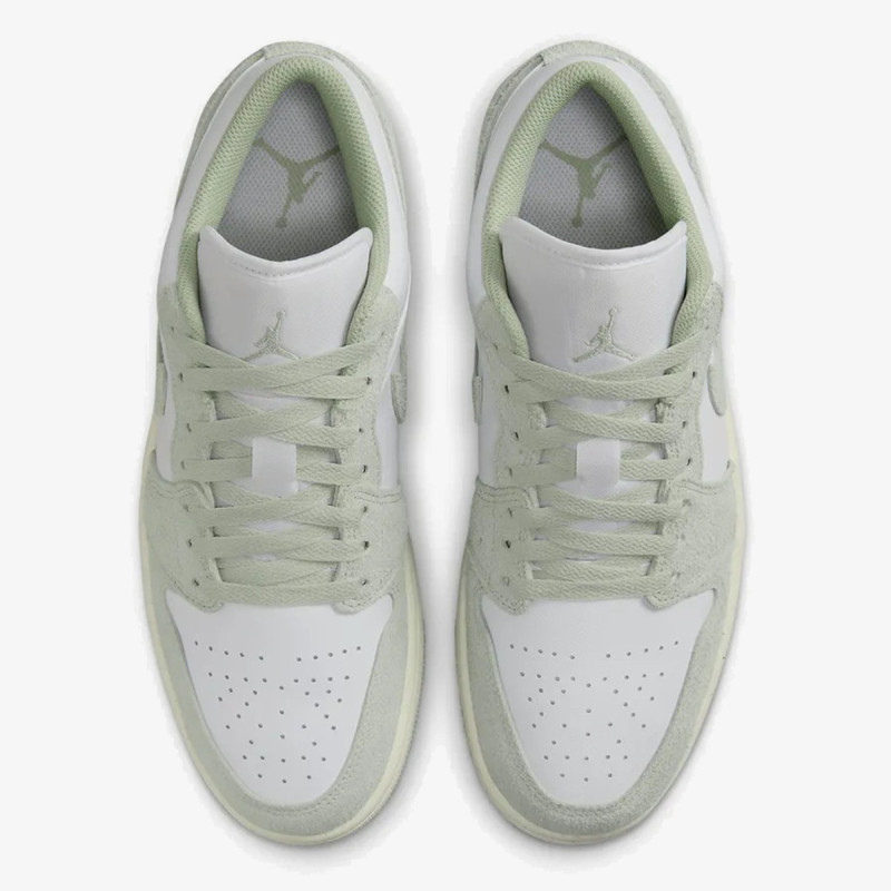 Nike AIR JORDAN 1 LOW SE 