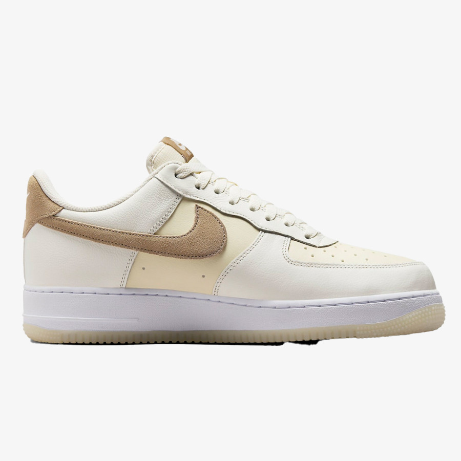 NIKE AIR FORCE 1 '07 LV8 