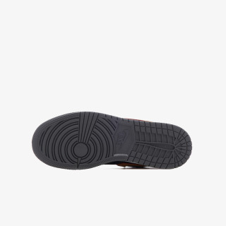 NIKE AIR JORDAN 1 LOW SE BG V2 