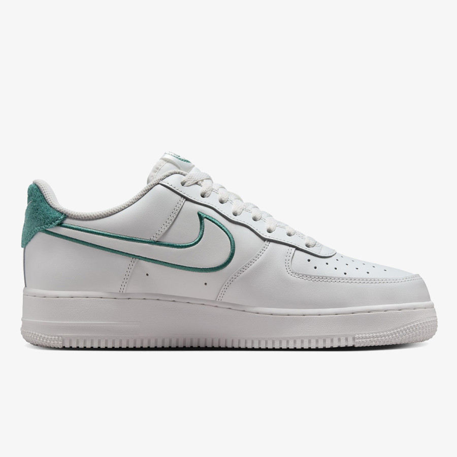 Nike AIR FORCE 1 '07 LV8 CP 