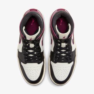 Nike Air Jordan 1 Mid SE 