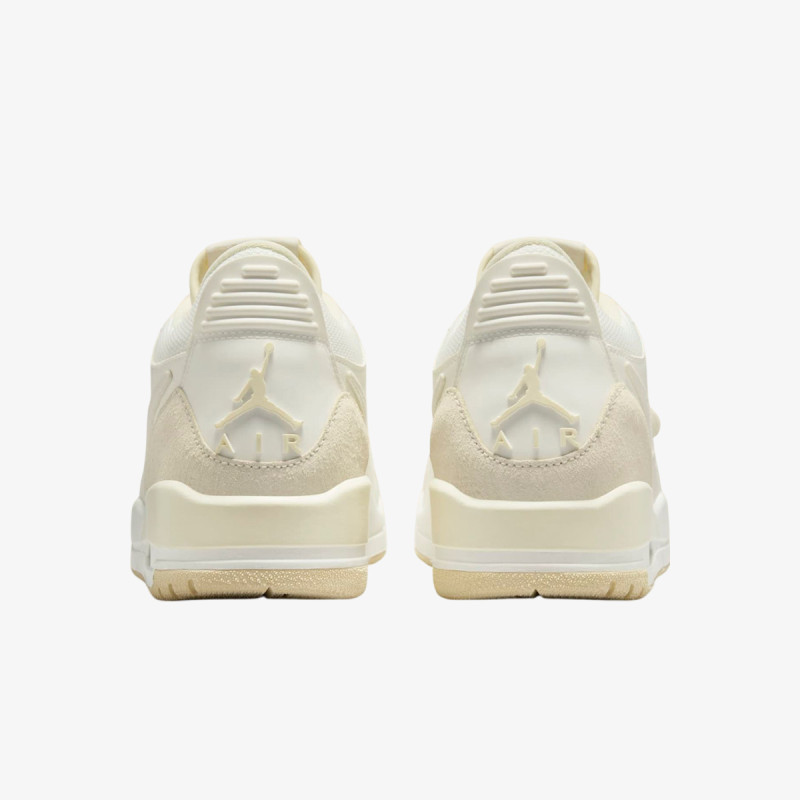 Nike WMNS AIR JORDAN LEGACY 312 LOW 