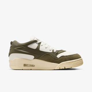 Nike WMNS AIR JORDAN 4 RM 