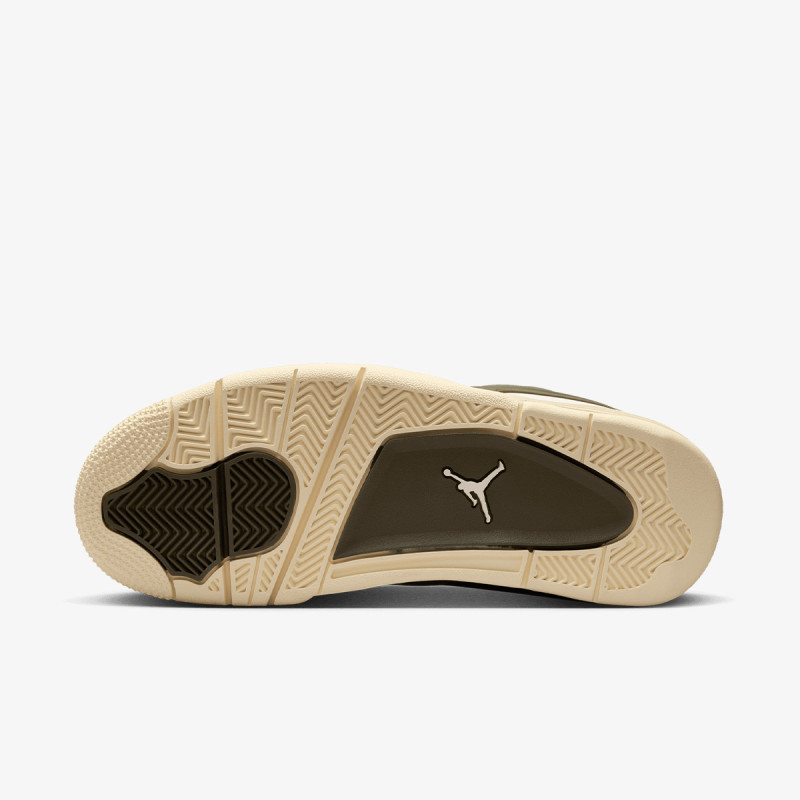 Nike WMNS AIR JORDAN 4 RM 
