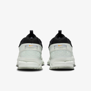 Nike VOMERO ROAM 