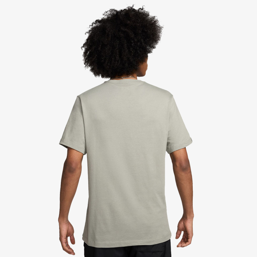 Nike Sportswear 