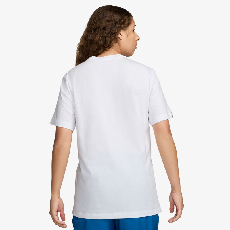 Nike Sportswear 