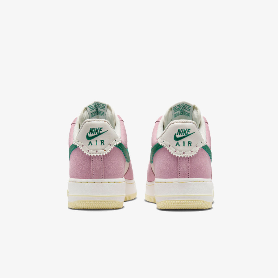 Nike Air Force 1 '07 LV8 