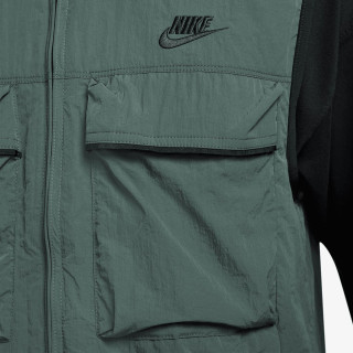 Nike Tech Woven 
