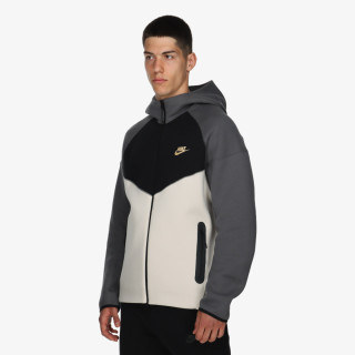 NIKE Sportswear Tech Fleece 