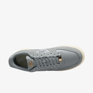 Nike AIR FORCE 1 '07 LV8 GIFT 