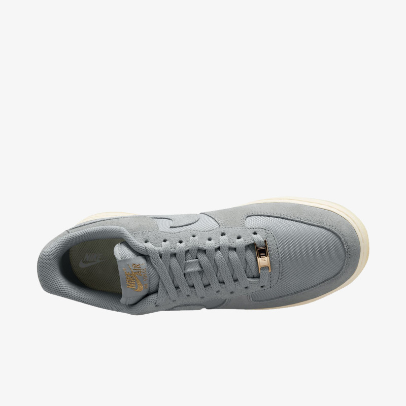 Nike AIR FORCE 1 '07 LV8 GIFT 
