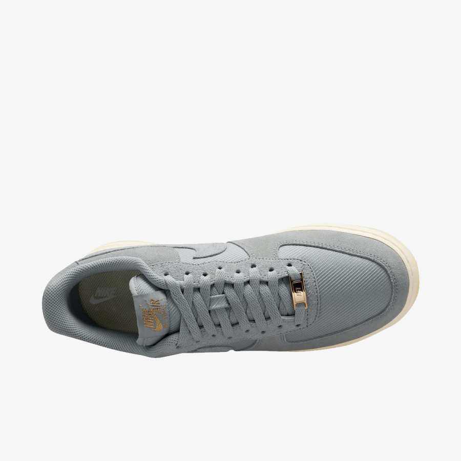 Nike AIR FORCE 1 '07 LV8 GIFT 