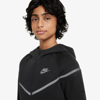 Nike Tech Fleece 