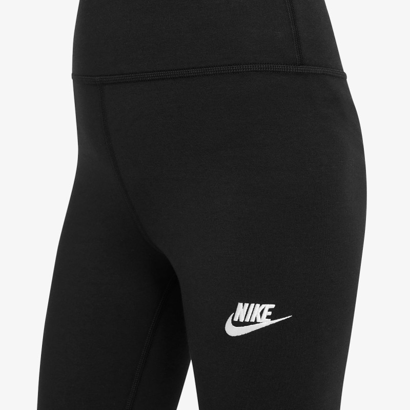 Nike Classic 