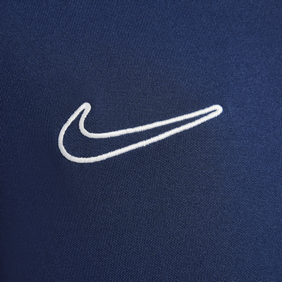 Nike Academy 25 